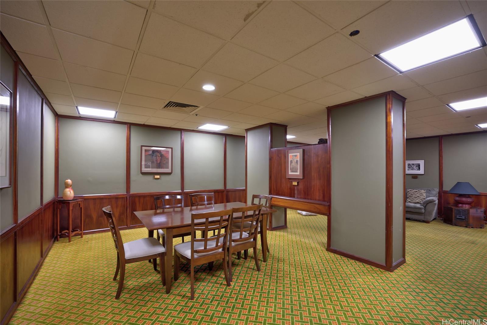 555 Hahaione Street, Unit 3E Honolulu, HI 96825 - Photo 11 of 23 Private meeting room