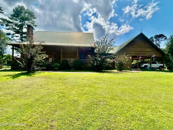 $350,000 | 215 County Road 369, Carrollton, MS 38917