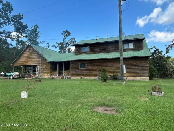 $350,000 | 215 County Road 369, Carrollton, MS 38917