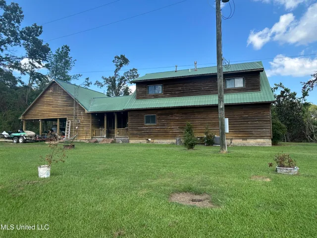 $380,000 | 215 County Road 369, Carrollton, MS 38917
