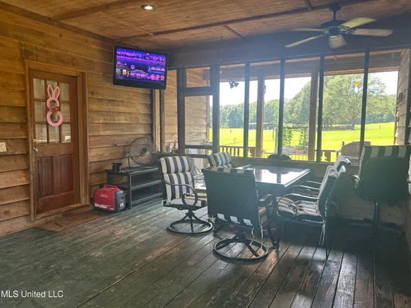 $350,000 | 215 County Road 369, Carrollton, MS 38917