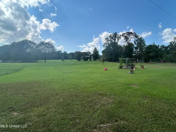 $350,000 | 215 County Road 369, Carrollton, MS 38917