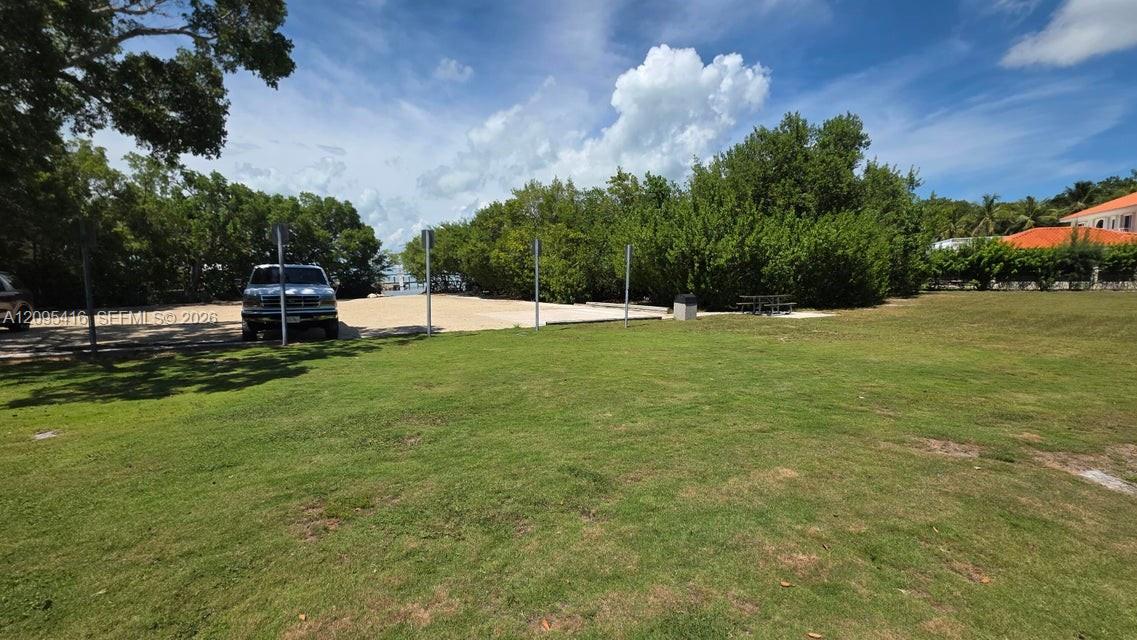 54 Sunset Road Key Largo, FL 33037 - Photo 18 of 24 Parking for boat trailers