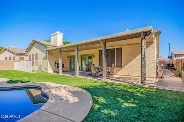 $725,000 | 549 East Sheffield Avenue, Gilbert, AZ 85296