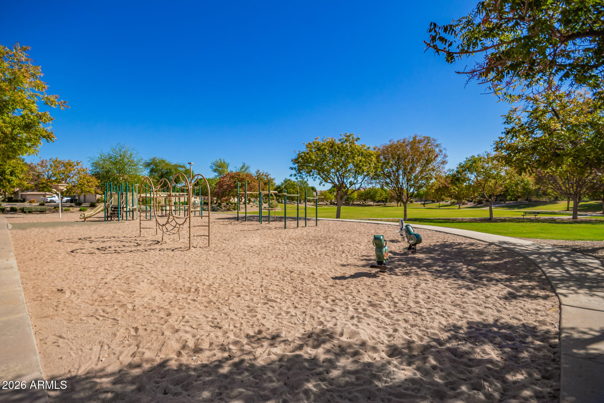 549 East Sheffield Avenue Gilbert, AZ 85296 - Photo 37 of 39 community photos
