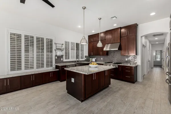 $725,000 | 549 East Sheffield Avenue, Gilbert, AZ 85296