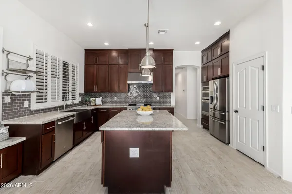 $725,000 | 549 East Sheffield Avenue, Gilbert, AZ 85296