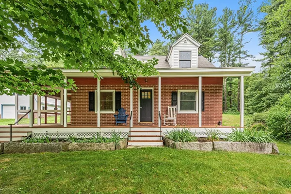 $595,000 | 84 High Street, Upton, MA 01568