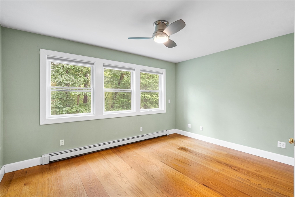 84 High Street Upton, MA 01568 - Photo 16 of 32