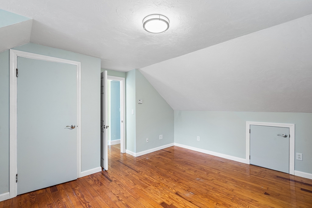 84 High Street Upton, MA 01568 - Photo 20 of 32