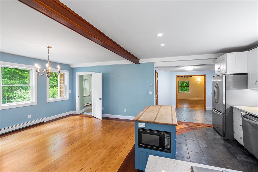 84 High Street Upton, MA 01568 - Photo 9 of 32