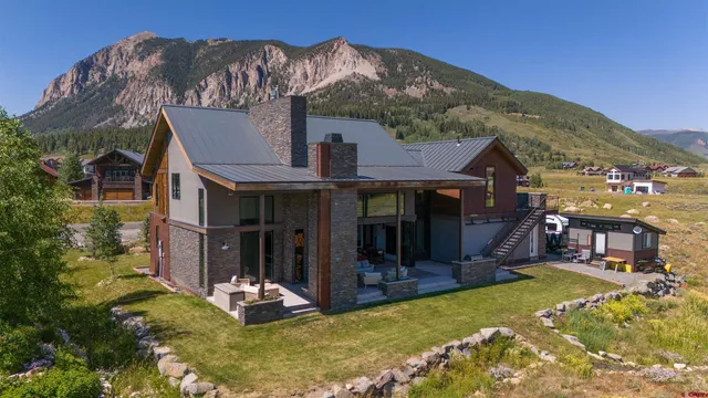 a view of a house with a swimming pool