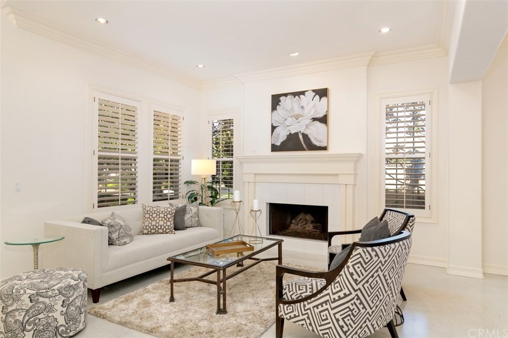 25 Vernon Newport Coast, CA 92657 - Photo 16 of 45 Formal Living Room