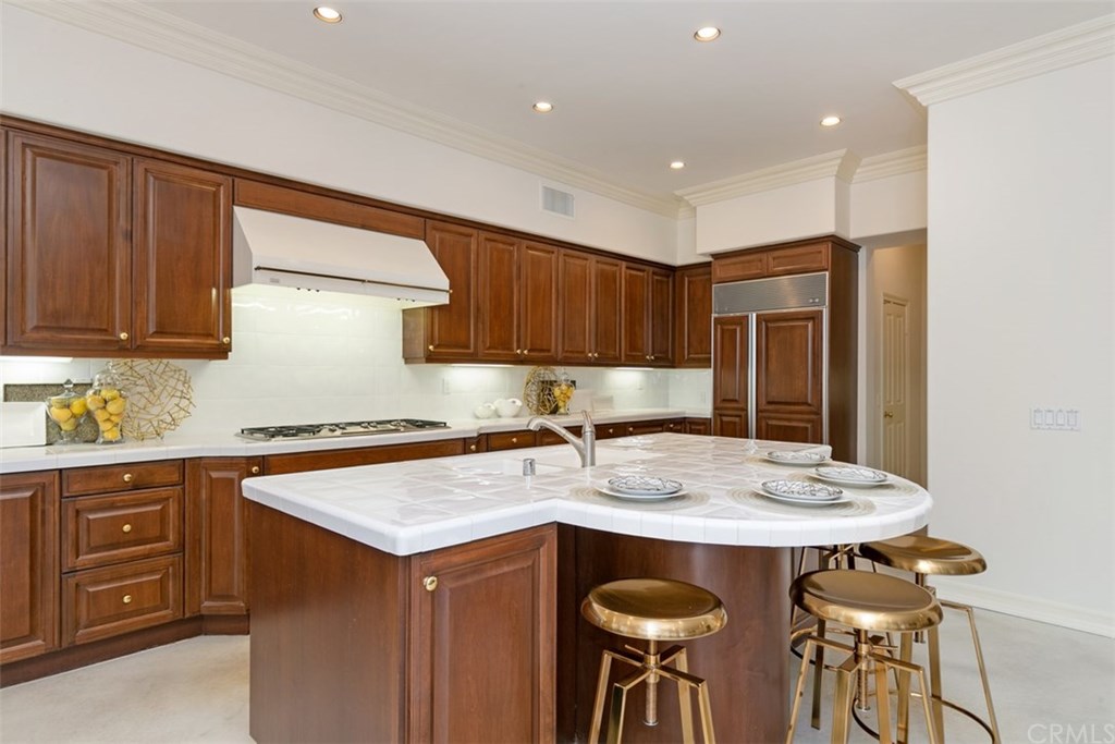 25 Vernon Newport Coast, CA 92657 - Photo 21 of 45