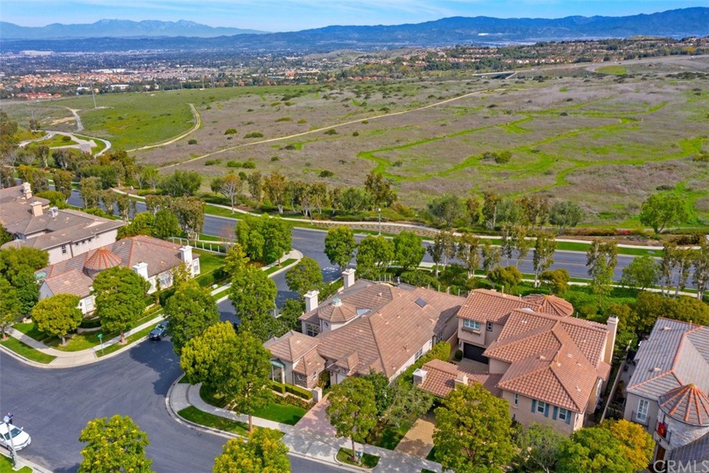 25 Vernon Newport Coast, CA 92657 - Photo 5 of 45