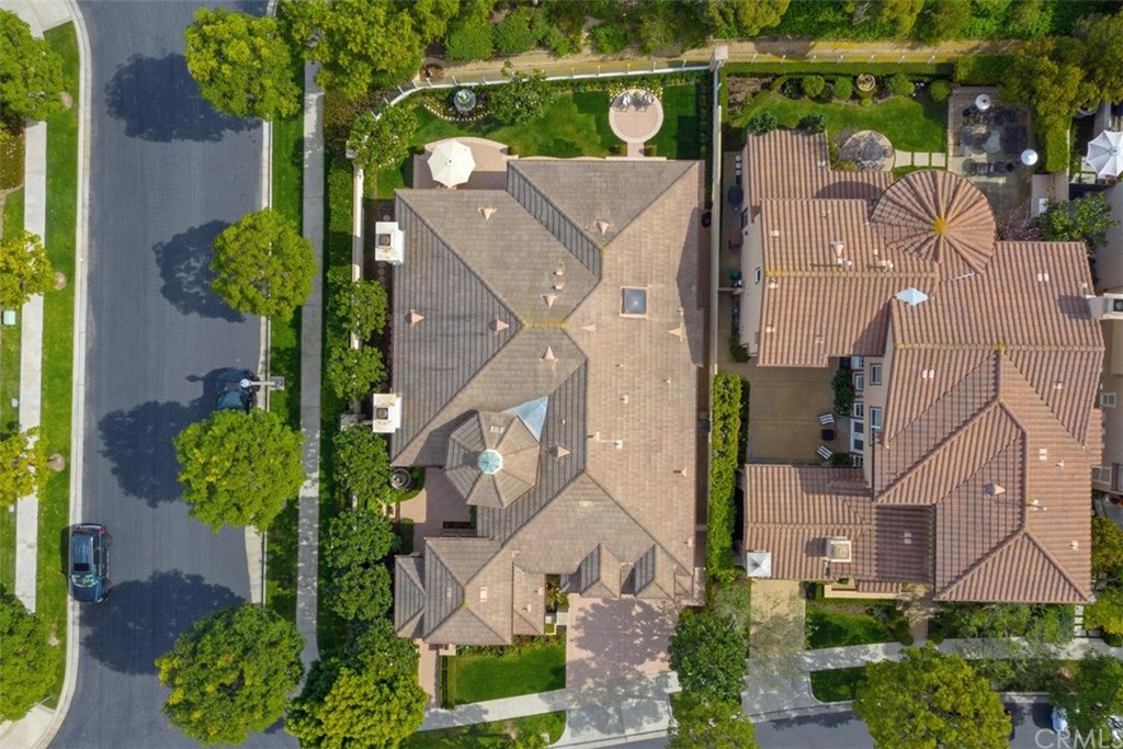 25 Vernon Newport Coast, CA 92657 - Photo 6 of 45