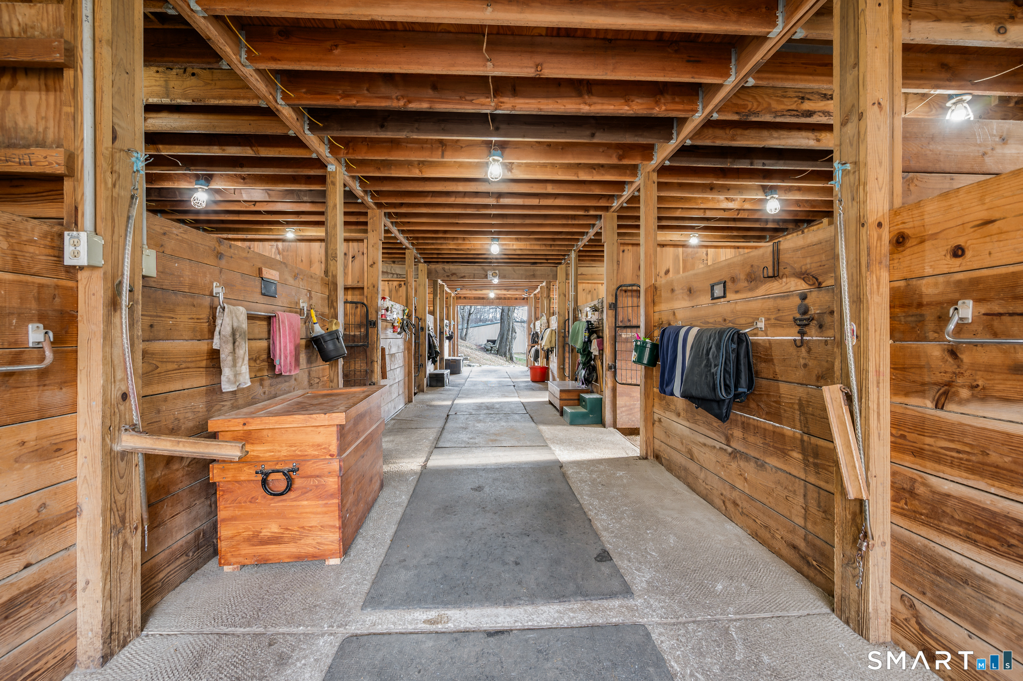 76 Cowles Road Woodbury, CT 06798 - Photo 4 of 39 Immaculate 9 Stall Barn