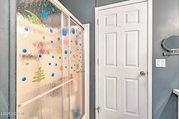 a view of a entryway