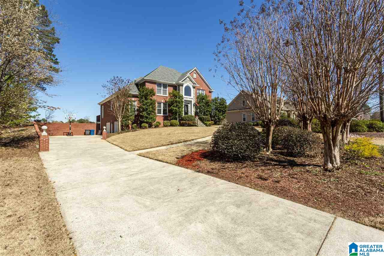 1676 Quail Ridge Drive Gardendale, AL 35071 - Photo 2 of 50