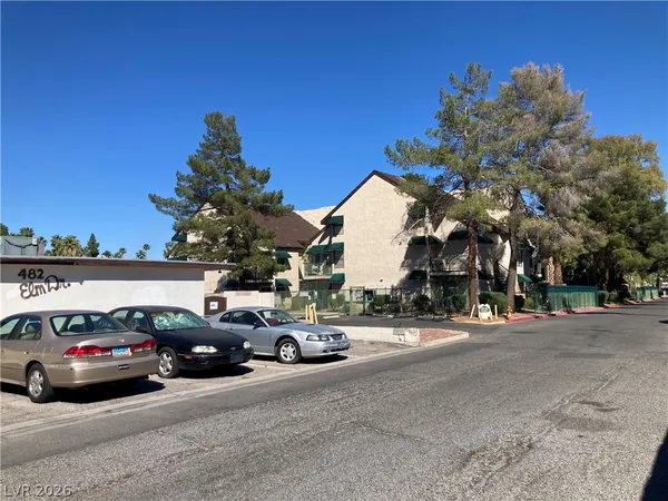 $1,095 | 540 Elm Drive, Unit 205, Las Vegas, NV 89169