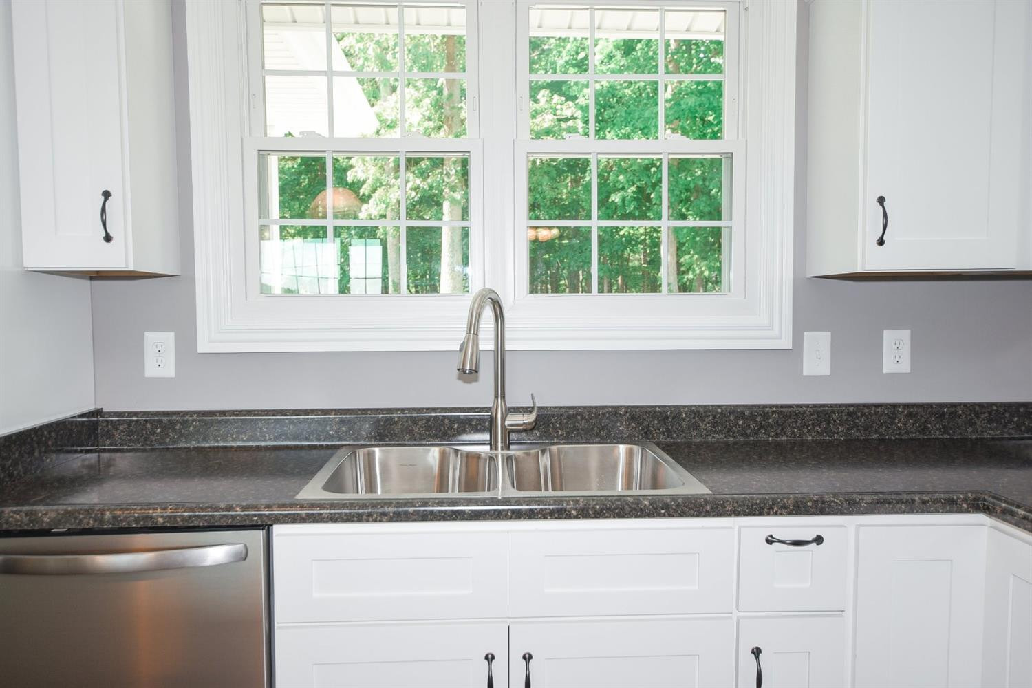 245 Tabor Road Jeffersonville, KY 40337 - Photo 6 of 23 Listing Photo