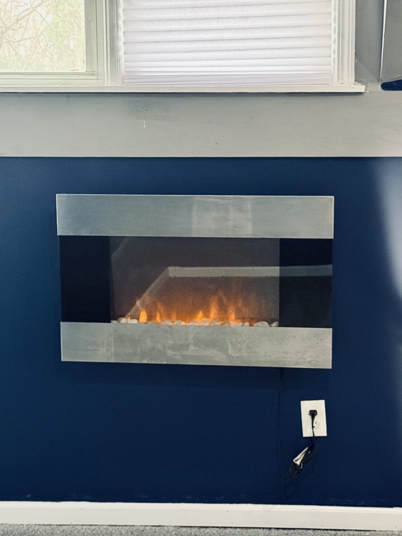 11725 South Morgan Street Chicago, IL 60643 - Photo 14 of 40 a view of wooden floor