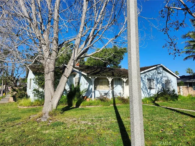 $2,500,000 | 1203 Park Huntington Beach, Huntington Beach, CA 92648