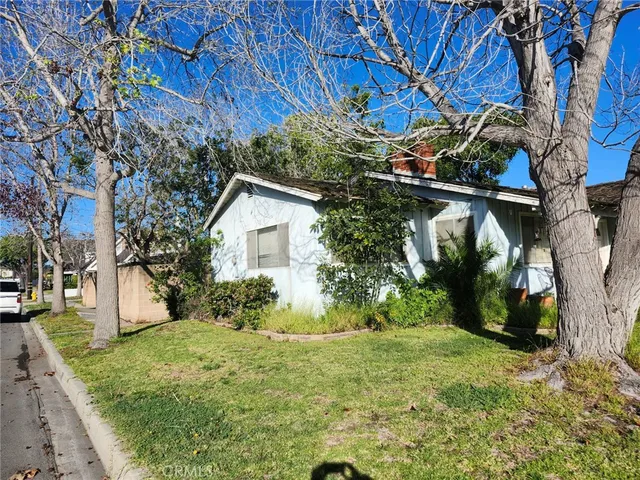 $2,500,000 | 1203 Park Huntington Beach, Huntington Beach, CA 92648