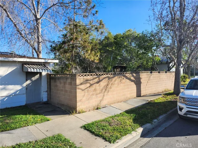 $2,500,000 | 1203 Park Huntington Beach, Huntington Beach, CA 92648