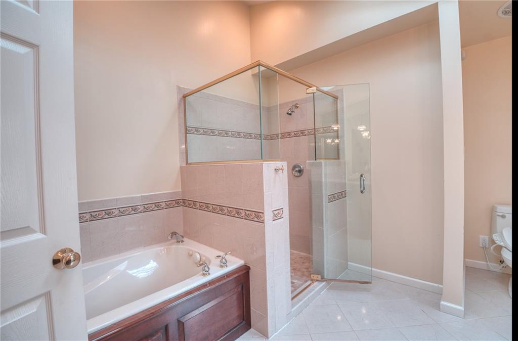 20 Easton Road Fox Chapel, PA 15238 - Photo 15 of 25