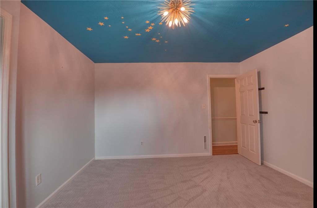 20 Easton Road Fox Chapel, PA 15238 - Photo 17 of 25