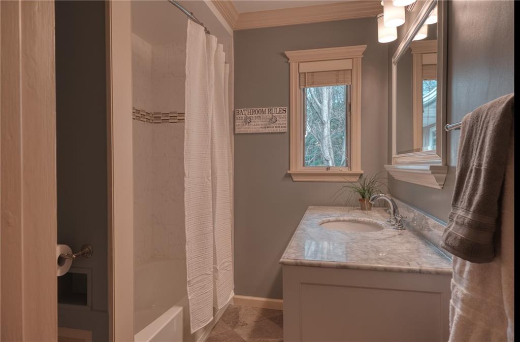 20 Easton Road Fox Chapel, PA 15238 - Photo 19 of 25