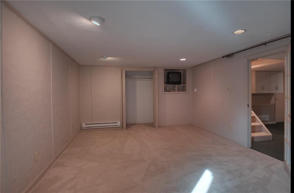 20 Easton Road Fox Chapel, PA 15238 - Photo 23 of 25