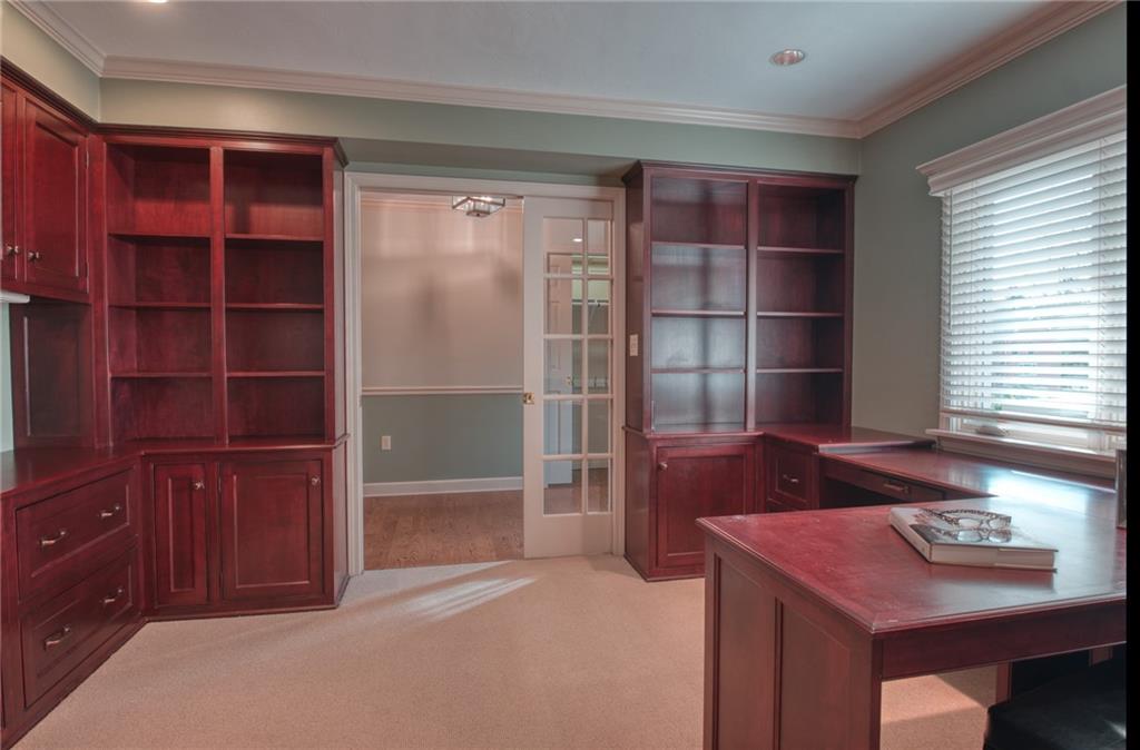 20 Easton Road Fox Chapel, PA 15238 - Photo 7 of 25