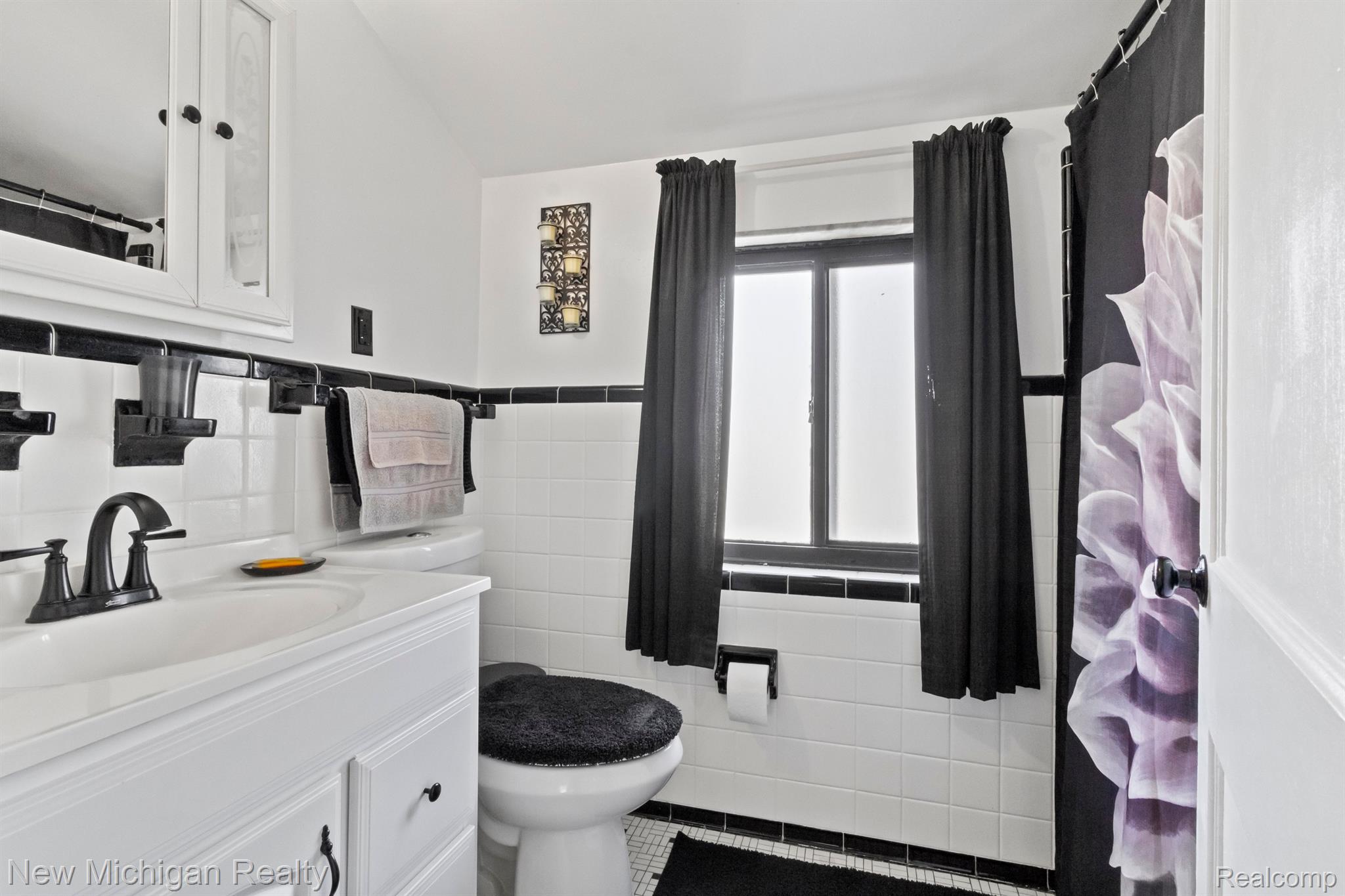 8633 Harding Street Center Line, MI 48015 - Photo 21 of 33 Gallery Image 21