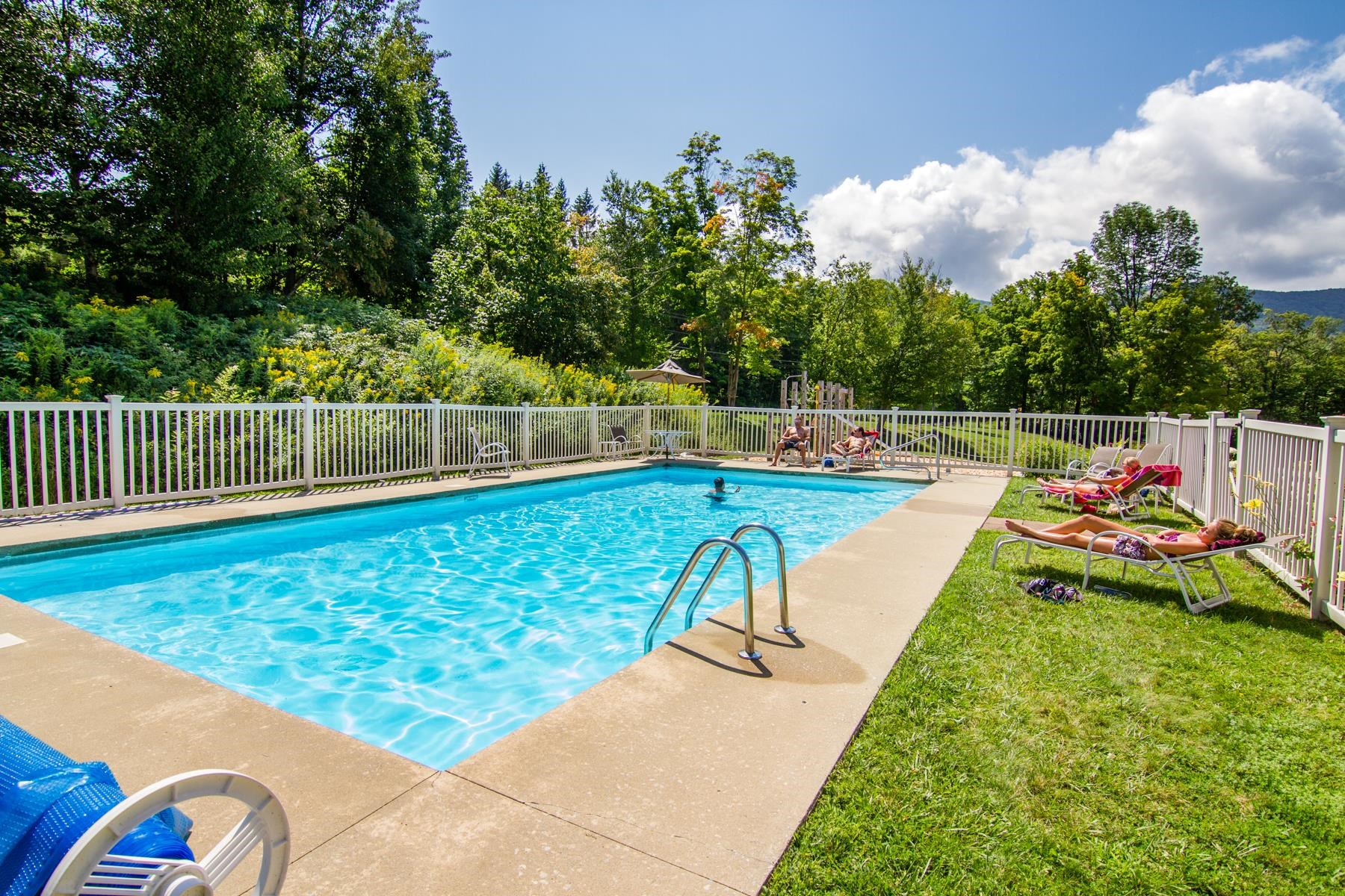 697 East Mountain Road, Unit A2 Killington, VT 05751 - Photo 22 of 35 Gallery Image 22