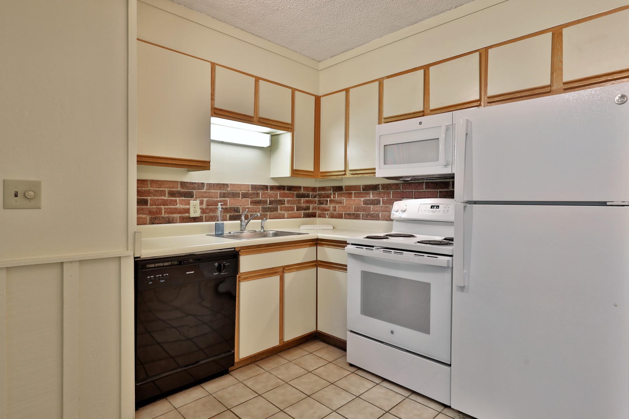 697 East Mountain Road, Unit A2 Killington, VT 05751 - Photo 35 of 35 Gallery Image 35
