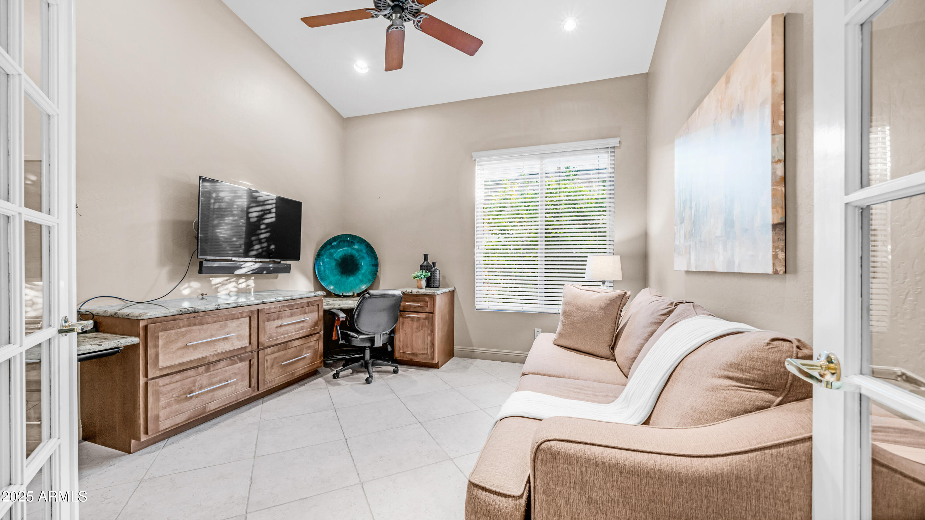 6334 East Viewmont Drive, Unit 25 Mesa, AZ 85215 - Photo 18 of 44 Den