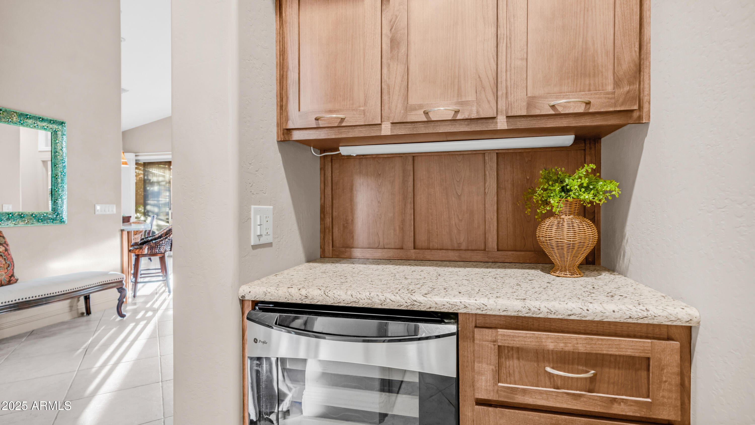 6334 East Viewmont Drive, Unit 25 Mesa, AZ 85215 - Photo 7 of 44 Front Hallway