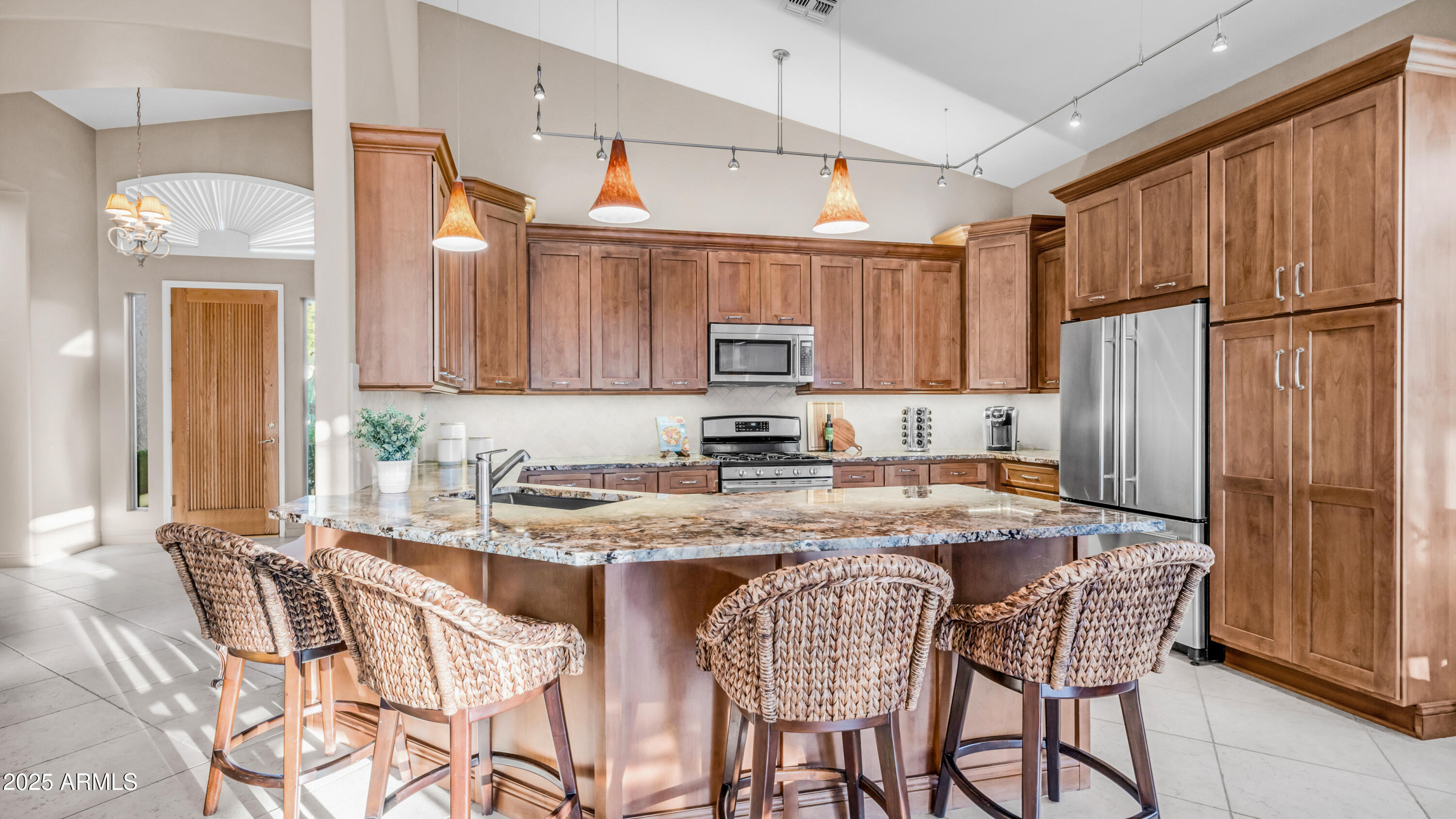 6334 East Viewmont Drive, Unit 25 Mesa, AZ 85215 - Photo 9 of 44 Kitchen