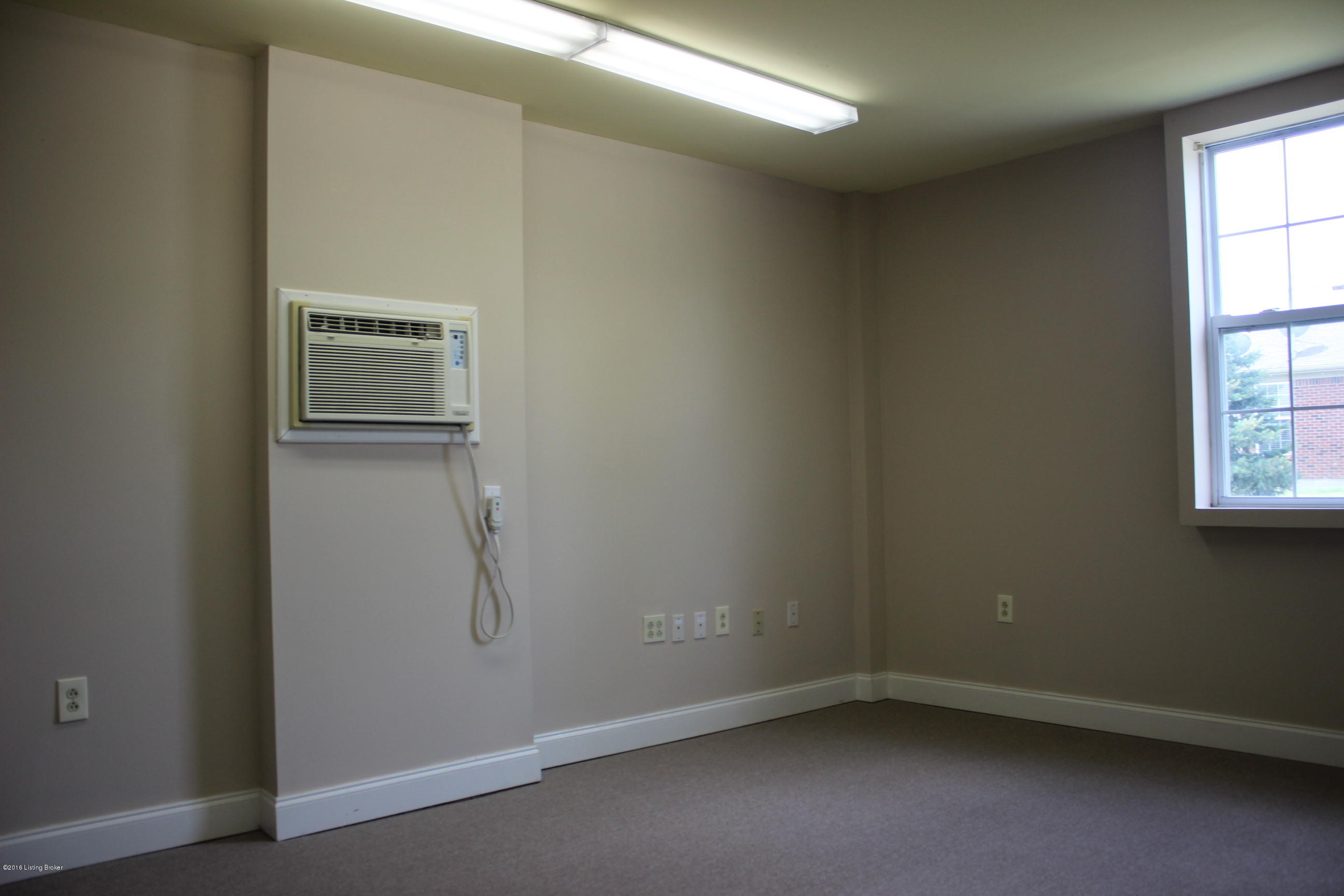 1902 McCoun Road Smithfield, KY 40068 - Photo 36 of 41 Garage Office