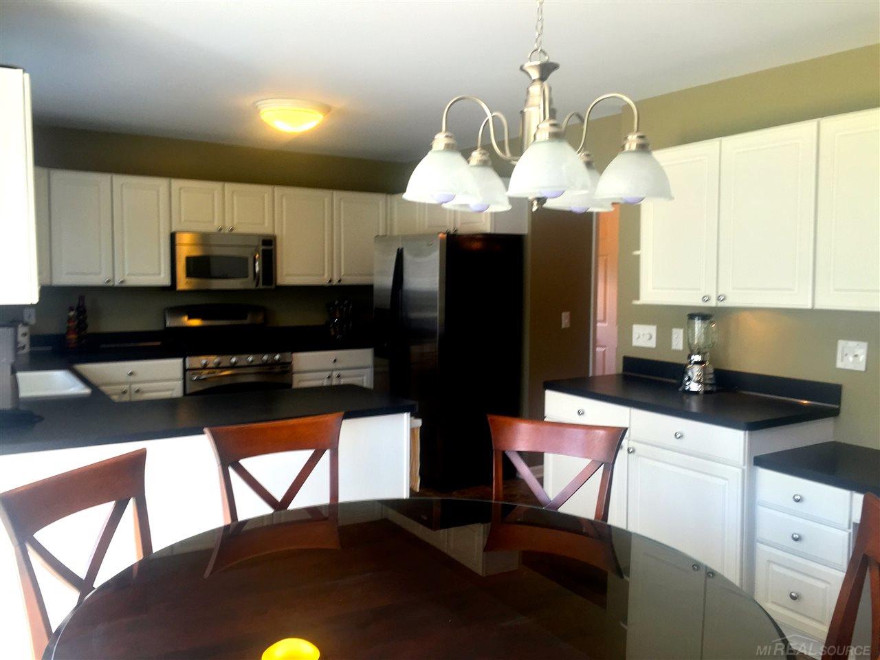 2149 Reagan Drive Rochester Hills, MI 48309 - Photo 4 of 27