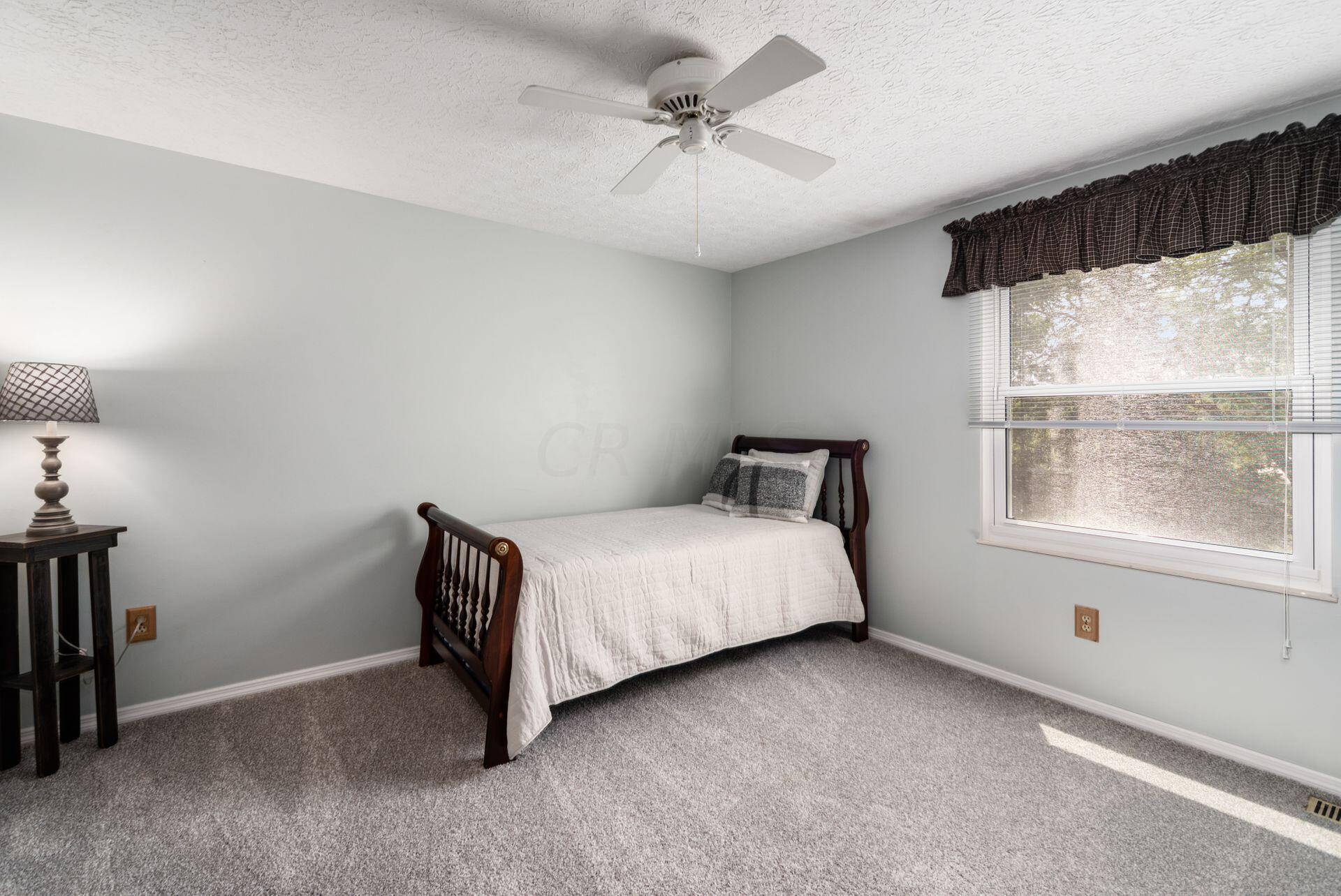 3889 Ramblehurst Road Columbus, OH 43221 - Photo 29 of 46 029_ee7b_Y Ramblehurst Rd-061