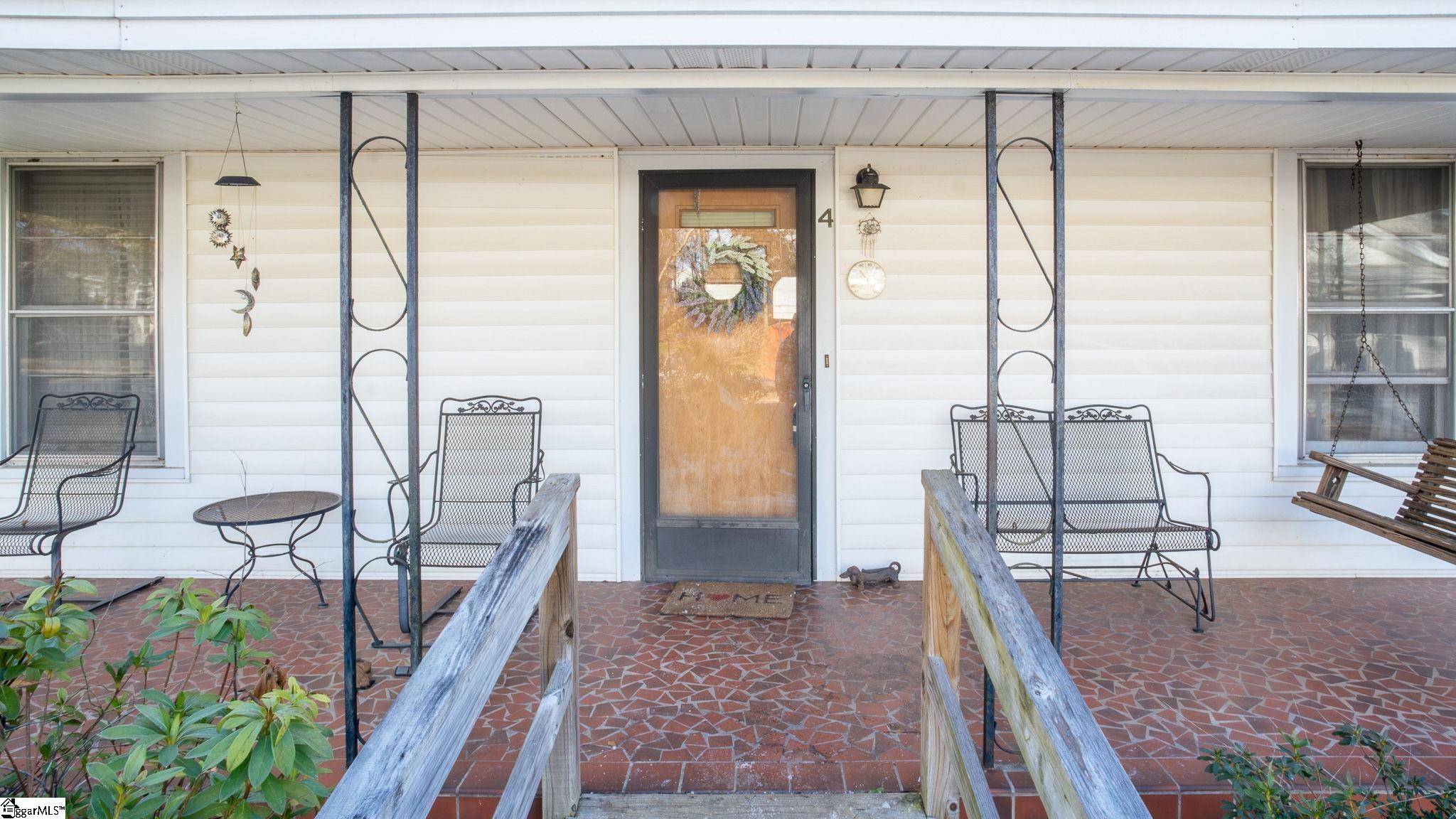 4 West Fleming Street Ware Shoals, SC 29692 - Photo 2 of 38