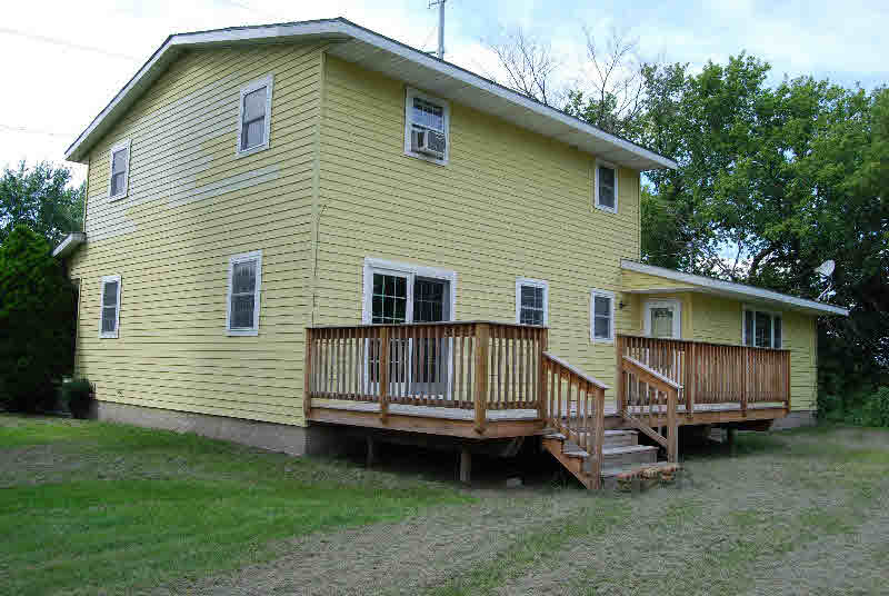 906 Kaiser Tower Road Linwood, MI 48634 - Photo 2 of 24