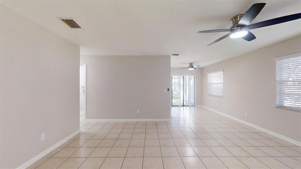 224 West McClendon Street Lady Lake, FL 32159 - Photo 13 of 30