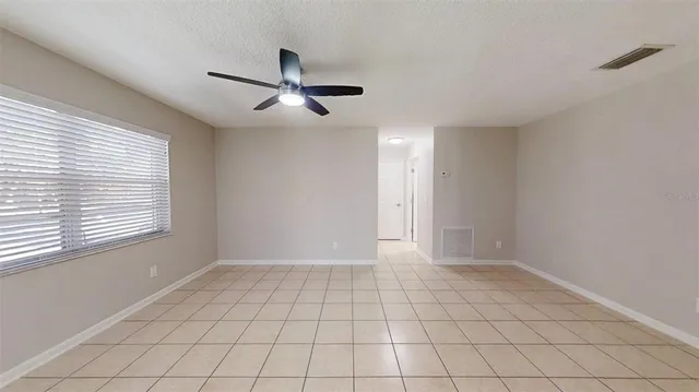 $1,650 | 224 West McClendon Street, Lady Lake, FL 32159