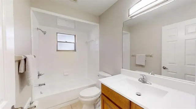 $1,650 | 224 West McClendon Street, Lady Lake, FL 32159