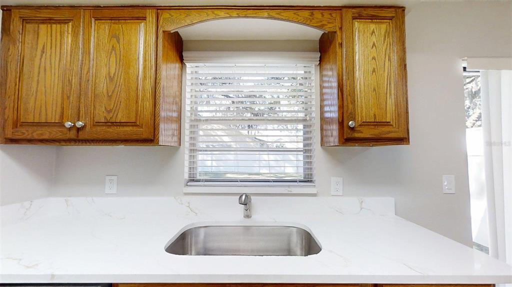 224 West McClendon Street Lady Lake, FL 32159 - Photo 10 of 30