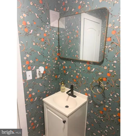 $324,000 | 116 East Federal Street, Burlington, NJ 08016